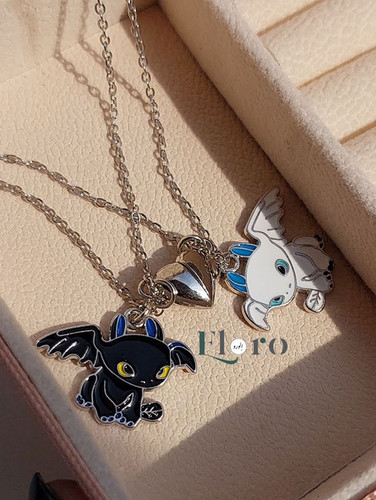 عکس گردنبند ست مگنتی اژدها بی دندون