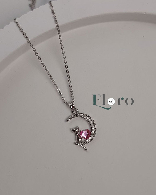 تصویر گردنبند دخترانه سوارسکی ماه و گربه