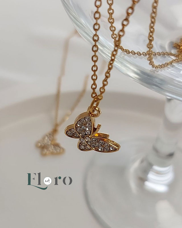 تصویر گردنبند دخترانه پروانه نگین دار