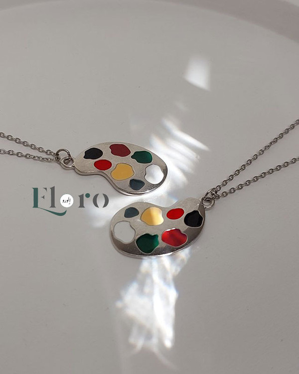 تصویر گردنبند پالت به همراه زنجیر دیپلمات